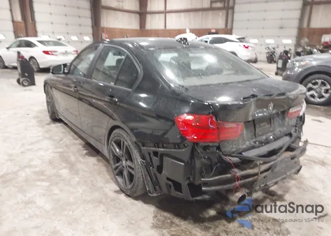 2014 BMW 335I 335I xDrive/xDrive z USA, uszkodzony, nr VIN WBA3B9G56ENR91810